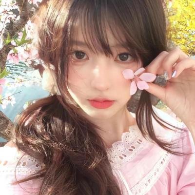 温泉屋的小老板娘